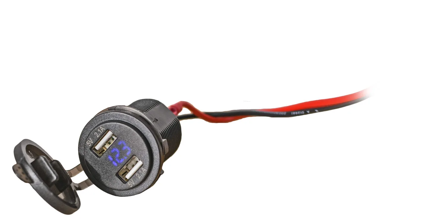 Dual USB Charge Socket w/ Voltmeter